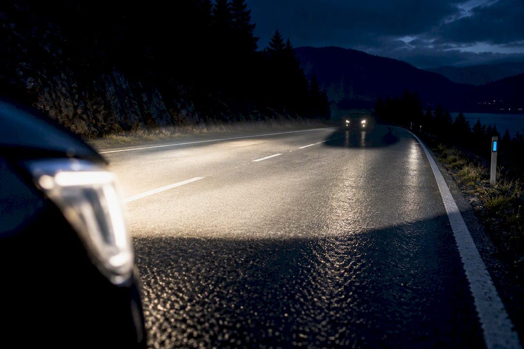 U.S. Matrix Headlights 2026: Law, Models, How to Verify